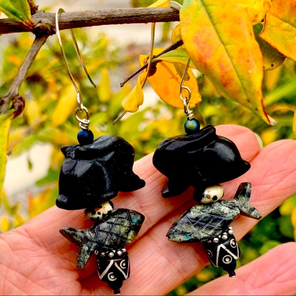 Black Rabbit & Fish Fetish Earrings - Picture 3 of 14